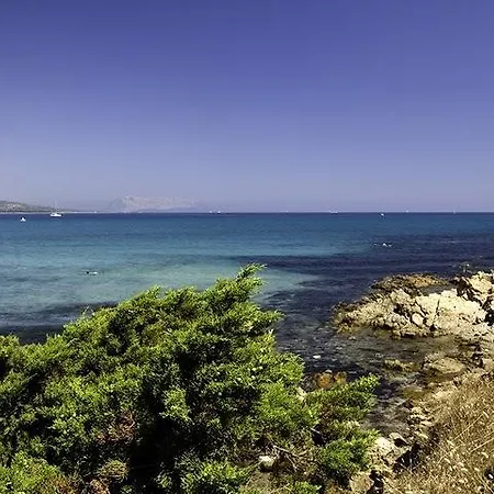 Apartahotel Tanaunella