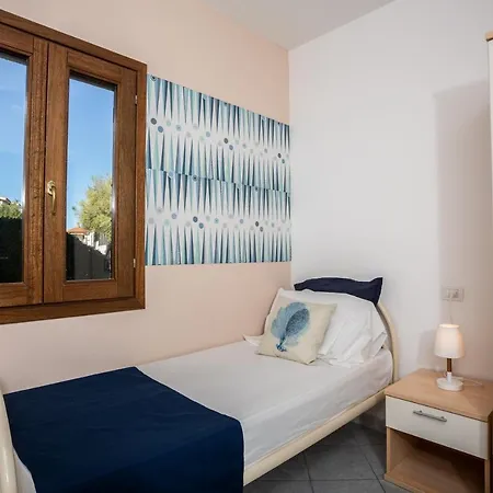 מלון דירות Tanaunella 3*